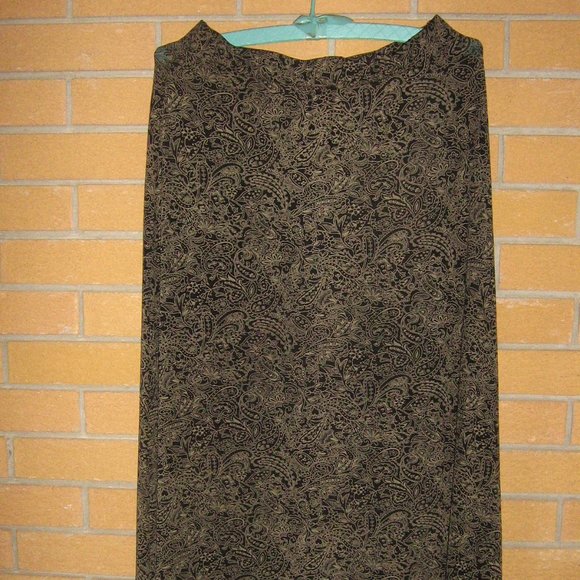 Ladies Black Paisley Skirt Size 10 - Picture 2 of 2